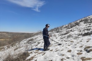 Пиротехниками МЧС России обнаружено и уничтожено более 17 тысяч взрывоопасных предметов в Нагорном Карабахе