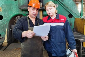 Женщина-руководитель на Астраханском  ТРЗ в лидерах по производительности труда