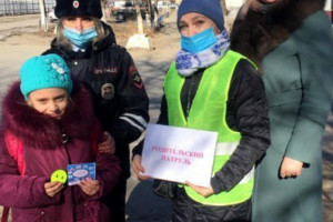 Безопасностью детей на дорогах Астраханской области занялся «Родительский патруль»