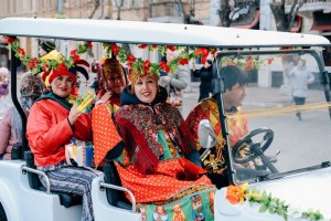 В Астрахани и области Масленицу провожают народными гуляниями