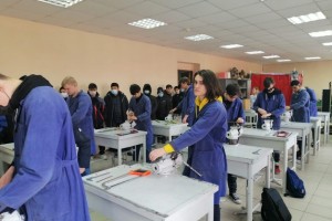 В Астрахни провели профориентационные мастер-классы для старшеклассников
