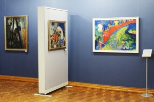 В Астрахани продлена выставка «Авангард из запасников»
