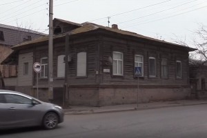Кто и как пиарится на аварийном жилье в Астрахани