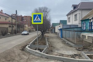 В Астрахани на улице Маркина начались ремонтные работы