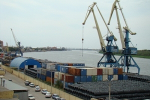Иностранные компании обжалуют признание незаконной покупки акций Астраханского порта