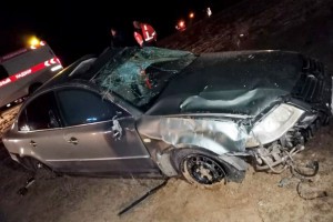 В Астраханской области погиб водитель в опрокинувшейся иномарке