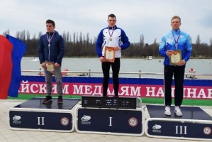 Два астраханских гребца выиграли четыре медали на Всероссийских соревнованиях