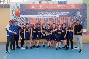 В Астраханской области сыграли три дивизиона школьной баскетбольной лиги