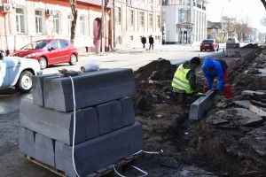В Астрахани ремонтируют «космические» улицы