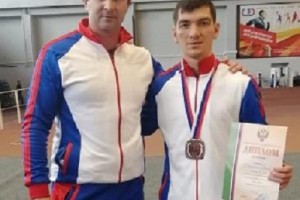 Астраханец стал призёром чемпионата России по борьбе среди глухих