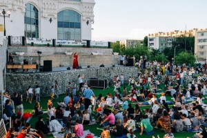 В Астрахани май откроется новым сезоном фестиваля «Музыка на траве»