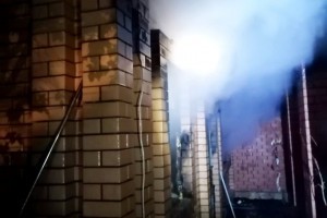 Ночью в Астрахани горел многоквартирный дом