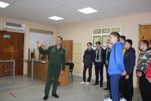 Астраханских старшеклассников пригласили на экскурсию в секретную войсковую часть космодрома