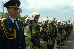 Парад пожарной техники прошел в Астрахани