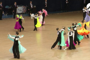 В Астрахани прошли соревнования по спортивным танцам