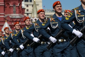 Парадный расчет МЧС России принял участие в Параде Победы на Красной площади