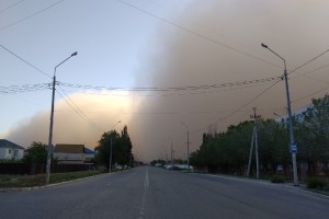 Астраханцы получают сообщения о приближении второй песчаной бури