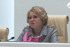 Матвиенко призвала Совет Федерации помочь в возрождении общественного транспорта Астрахани