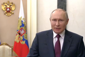 Владимир Путин присвоил 11 городам звание «Город трудовой доблести»