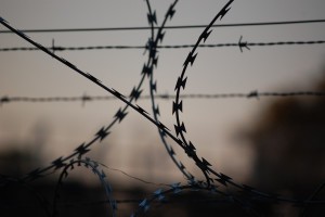 В Астраханской области осудили начальника изолятора за освобождение осужденного