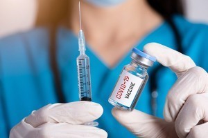 Желающим вакцинироваться астраханцам подарят бесплатный визит к&#160;стоматологу