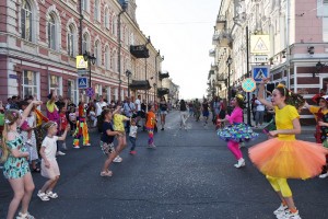 В Астрахани улица Никольская до осени будет пешеходной по выходным