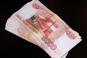 В Астрахани адвокат осуждён за вымогательство у матери подзащитного 900 тысяч рублей