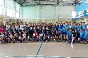 Межрегиональный астраханский турнир  по волейболу выиграли юноши Волгограда