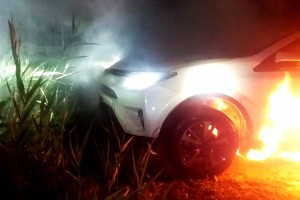 В Астраханской области за полдня горели два автомобиля