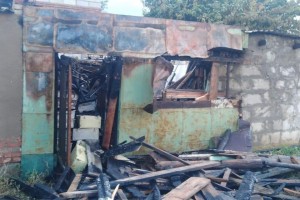 В Астрахани пожар в квартире потушили до прибытия спасателей
