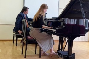Астраханские студенты участвовали в летней творческой школе одарённых пианистов