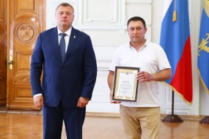 Игорь Бабушкин провёл торжественный приём в честь астраханских корабелов