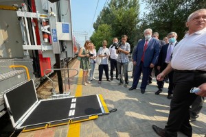 В Астрахани презентовали новый рельсовый автобус «Орлан»