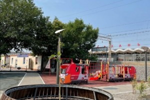 В Астрахани возле вокзала открыли обновленный парк Железнодорожников