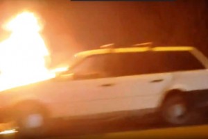 В Астрахани на дороге сгорели две иномарки