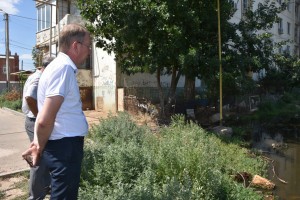 В Астрахани проблему с разливом нечистот в Зацаревье   решат в ближайшие три месяца