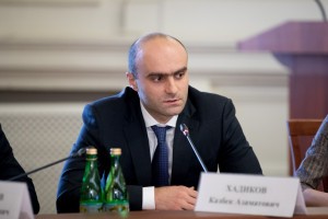 Астраханский министр экономического развития Казбек Хадиков займет другую должность