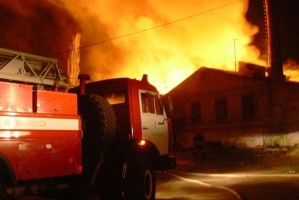 Под Астраханью ещё один пожар произошёл из-за неисправной электропроводки