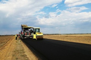 Астраханской области дополнительно выделили 375 млн рублей на ремонт дорог