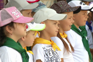 Астраханские школьники вступили в движение «Эколята»