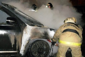 На севере Астраханской области ночью сгорел автомобиль