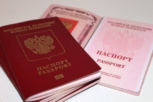 ЗАГС информирует: ставить штампы в паспорте о браке астраханцы будут по желанию