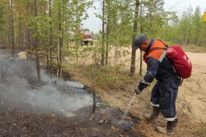 Группировка сил и средств, задействованных на тушении пожаров в Якутии увеличена