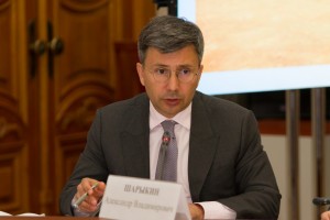 Александр Шарыкин покидает пост председателя Правительства Астраханской области