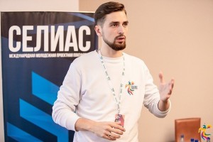 На должность главы астраханского Минобрнауки могут назначить 29-летнего Егора Угарова