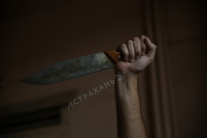 Астраханец в Москве напал с ножом на молодого человека