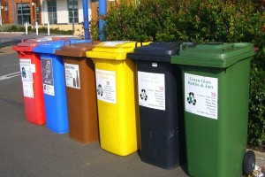 Экоактивист создал приложение и «умные» контейнеры для распознавания мусора