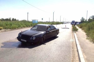 В Астрахани иномарка насмерть сбила 69-летнюю женщину