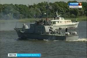 В Астрахани прошла первая репетиция парада ко Дню военно-морского флота