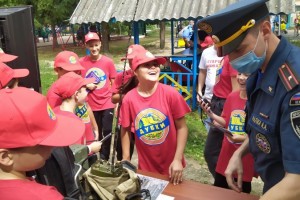 «День МЧС России» прошел в детском лагере «Дубки»